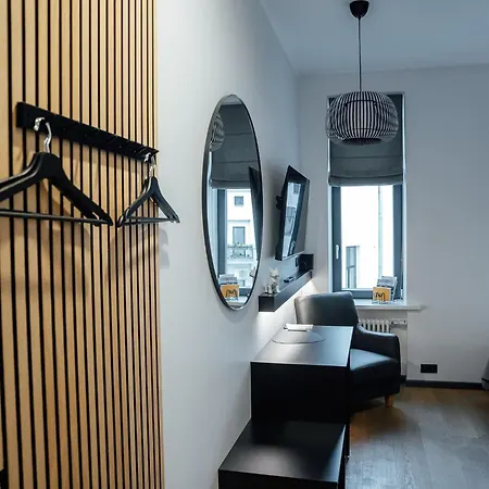 In Art Nouveau Building With Ac Location Near Old Town Apartment