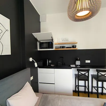 Appartement In Art Nouveau Building With Ac Location Near Old Town *